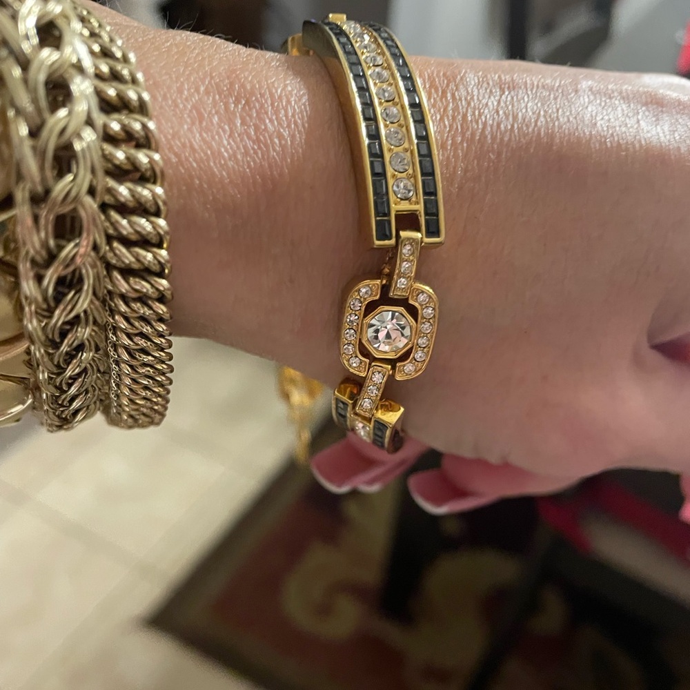 Beautiful costume, jewelry bracelet, faux diamond onyx, excellent condition